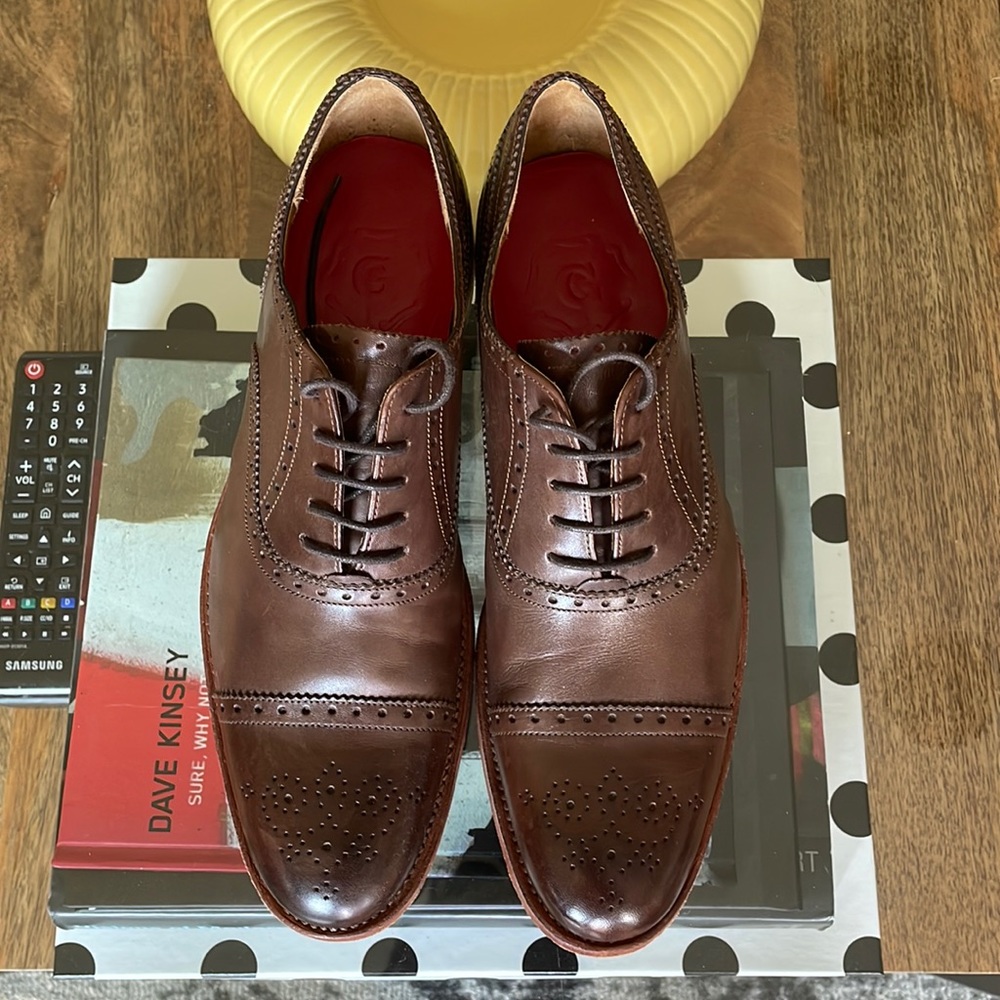 Grenson wingtip brogues - Picture 1 of 8